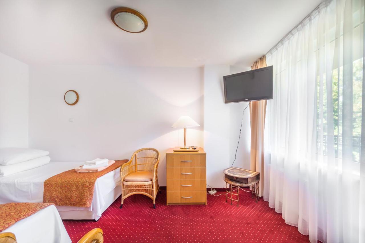 Hotel Delfin Krynica Morska Exteriér fotografie